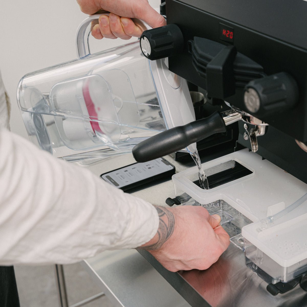 BWT Kanne Aqualizer 2,6L hvit - rRebel Coffee Works NO