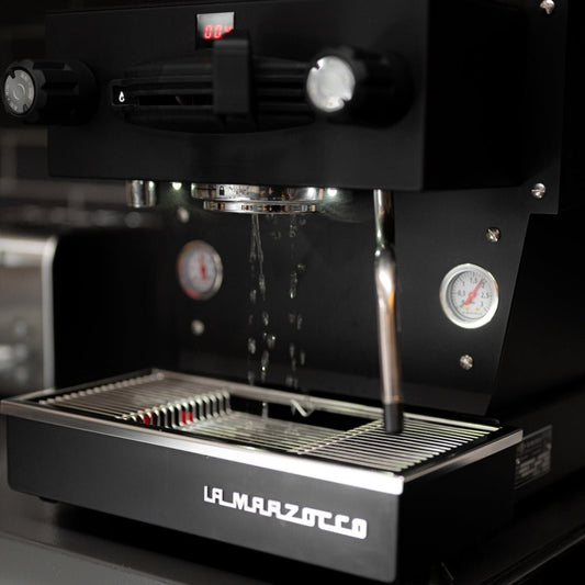Linea Mini R Black - rRebel Coffee Works NO