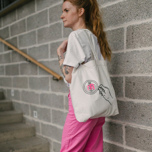 rRebel Tote bag m. hand - rRebel Coffee Works NO