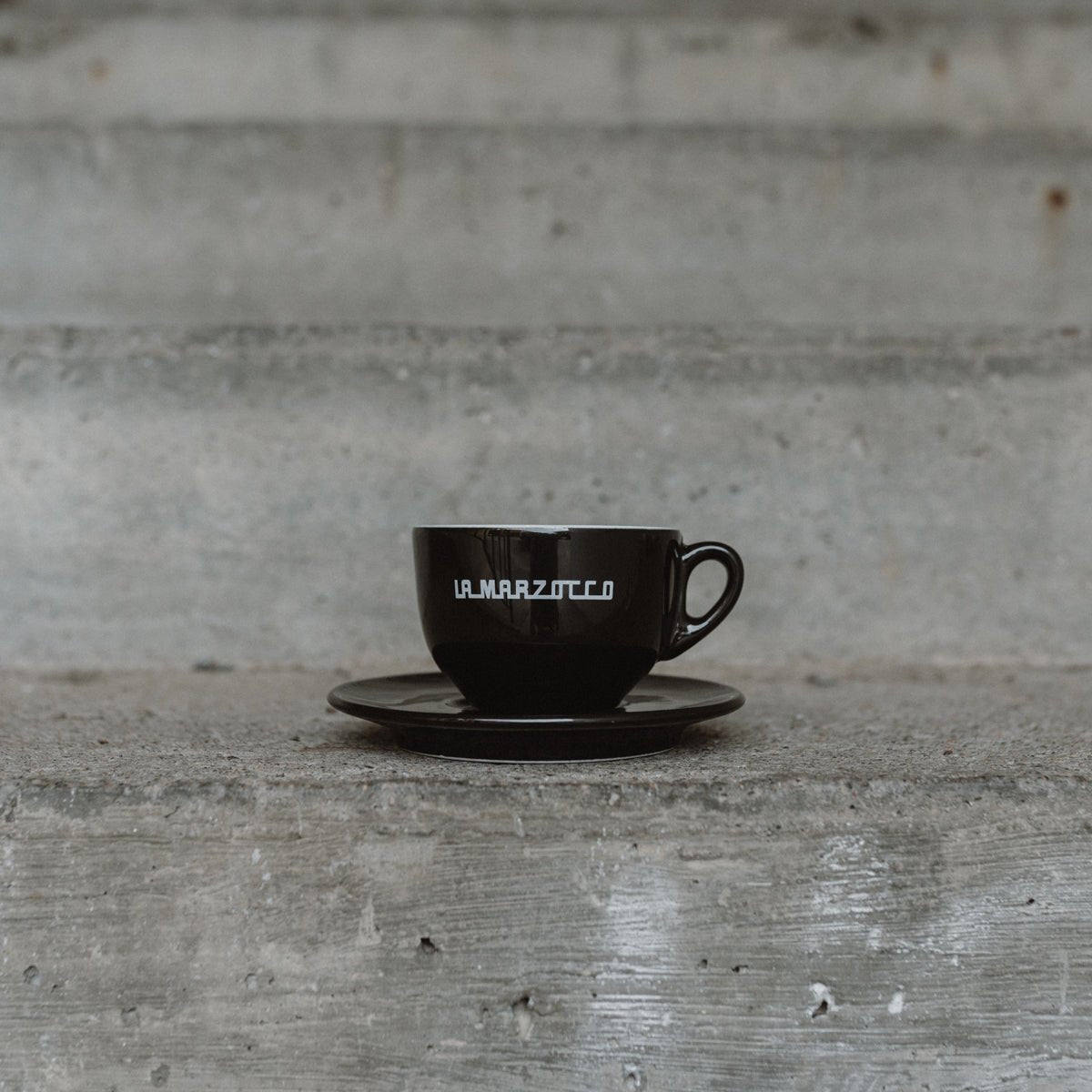La Marzocco Linea sort cappuccinokopp - rRebel Coffee Works NO
